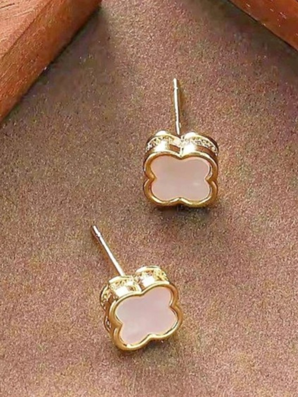 Flower Stud Earrings in Gold & White